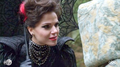 1.12-Evil-Queen-and-Belle.jpg