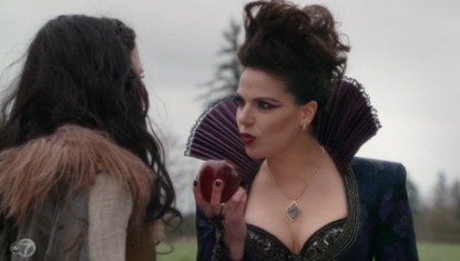 Once Upon a Time 1x21 An Apple Red as Blood